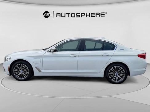 Used 2018 BMW 530e xDrive AWD/4WD image 4