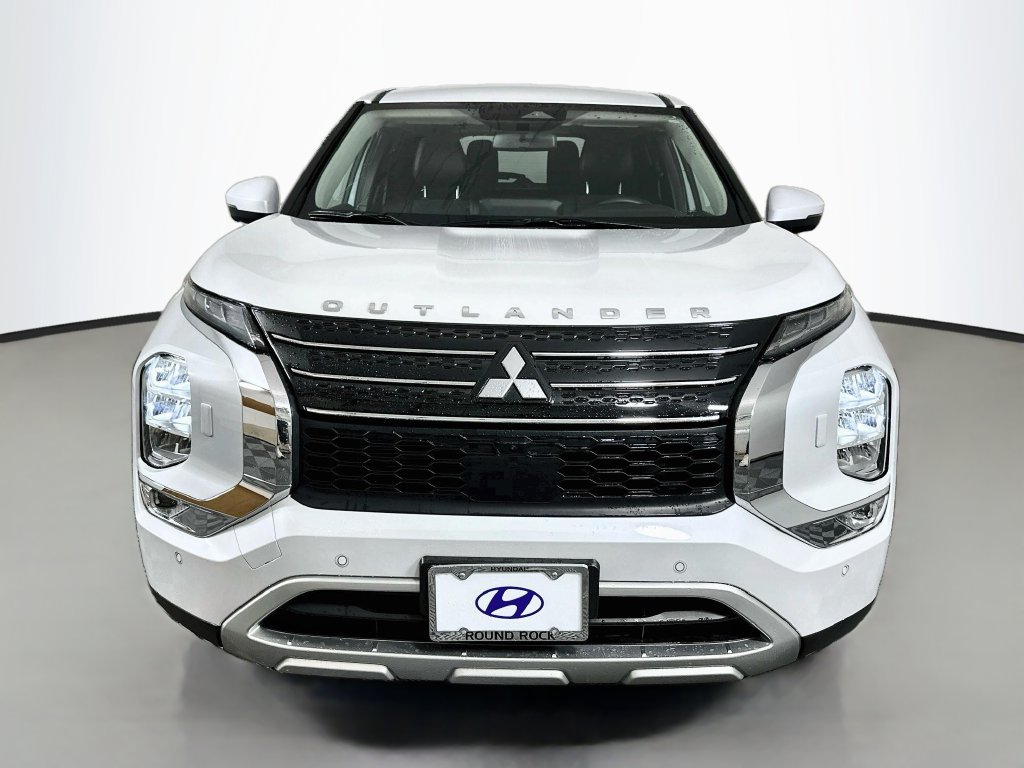 Used 2024 Mitsubishi Outlander SE AWD/4WD image 2