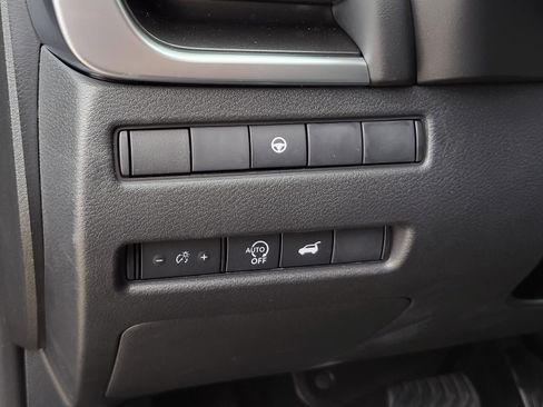 New 2026 Nissan Rogue SV image 20