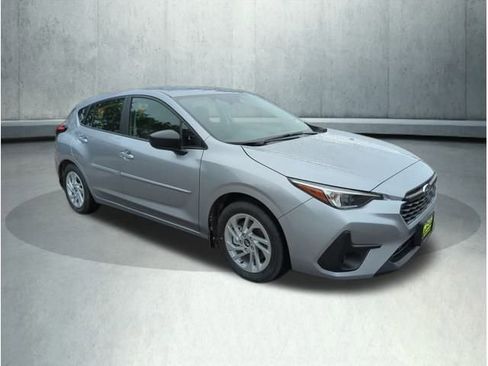 Certified 2025 Subaru Impreza 2.0i AWD/4WD image 9
