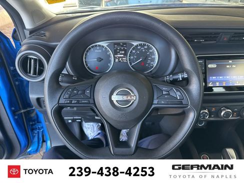 Used 2023 Nissan Kicks S image 18