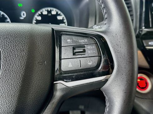 Used 2025 Honda Odyssey EX-L image 25