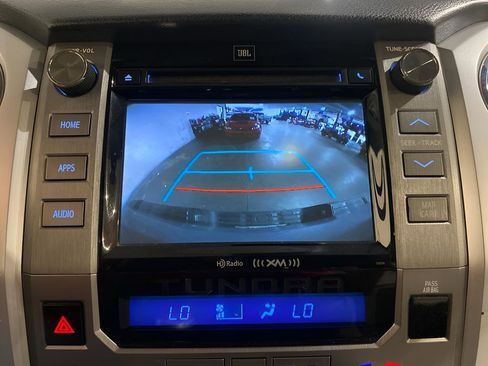 Used 2018 Toyota Tundra Limited w/ Limited Premium Package image 16