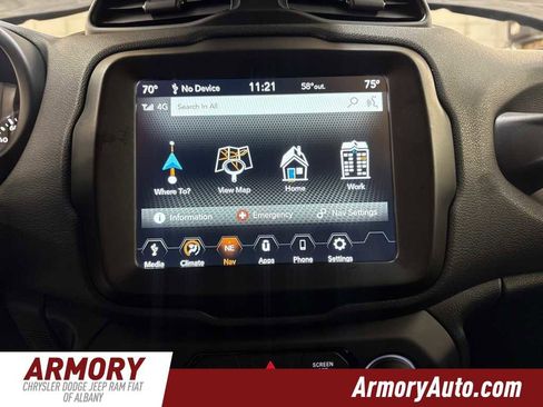 Used 2023 Jeep Renegade Latitude image 17