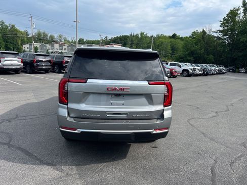 New 2026 GMC Yukon XL Elevation w/ Elevation Premium Package AWD/4WD image 9