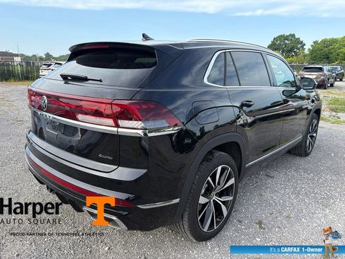 Used 2025 Volkswagen Atlas Cross Sport SEL Premium R-Line AWD/4WD image 5