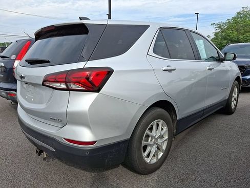 Used 2022 Chevrolet Equinox LT AWD/4WD image 4