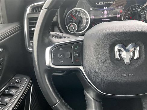 Used 2024 RAM 1500 Laramie RWD image 12