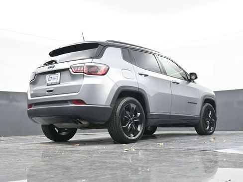 Used 2019 Jeep Compass Altitude image 44