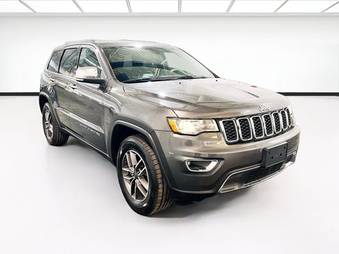 Used 2020 Jeep Grand Cherokee Limited w/ Luxury Group II RWD image 3