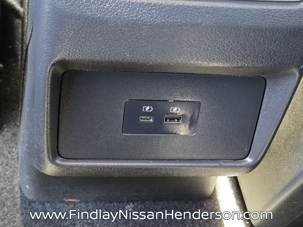 Used 2023 Nissan Rogue SV FWD image 12