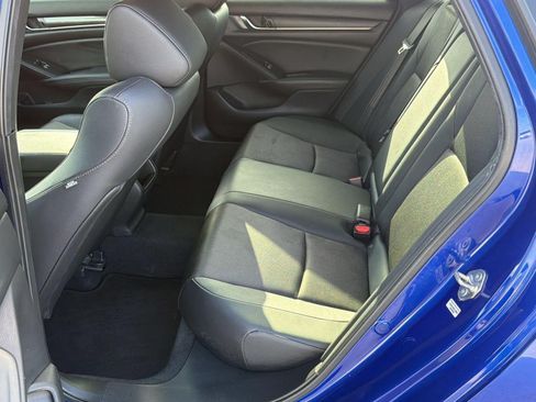 Used 2020 Honda Accord Sport image 22
