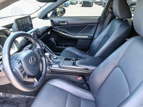 Used 2024 Lexus IS 300 w/ Comfort Package RWD image 19