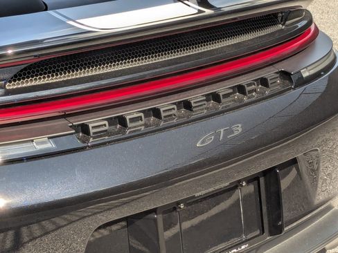 Certified 2026 Porsche 911 GT3 RWD image 14