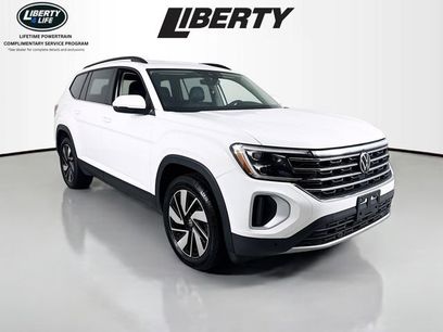 Used 2025 Volkswagen Atlas SE
