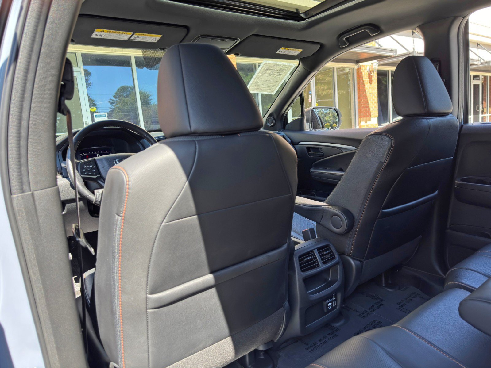 Used 2022 Honda Passport TrailSport image 37