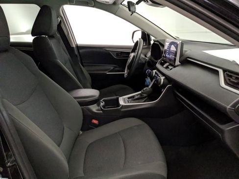 Used 2024 Toyota RAV4 LE image 20