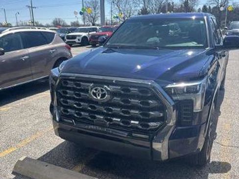 Used 2022 Toyota Tundra Platinum w/ Advanced Package image 2
