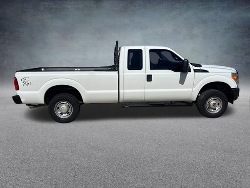 Used 2015 Ford F250 XL AWD/4WD image 6
