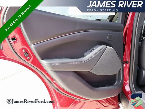 New 2025 Ford Mustang Mach-E Premium image 17