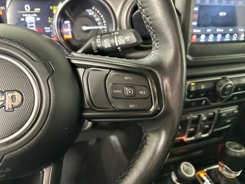 Used 2023 Jeep Wrangler Unlimited w/ Cold Weather Group image 16