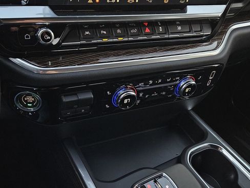 New 2026 GMC Sierra 1500 Elevation w/ Elevation Premium Package image 11