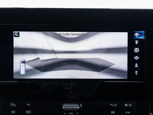 Used 2024 Mercedes-Benz Sprinter 144 Cargo image 20