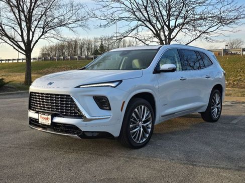 New 2026 Buick Enclave Avenir w/ Super Cruise Package AWD/4WD image 6