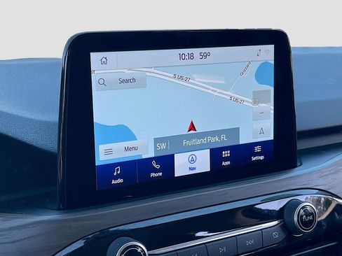 Used 2020 Ford Escape Titanium image 13