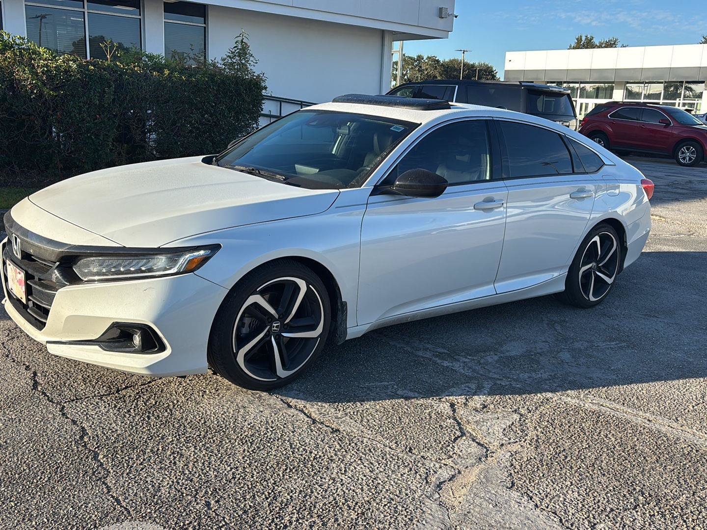 Used 2022 Honda Accord Sport image 3