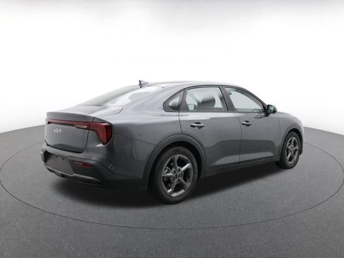 Used 2025 Kia K4 FWD image 9