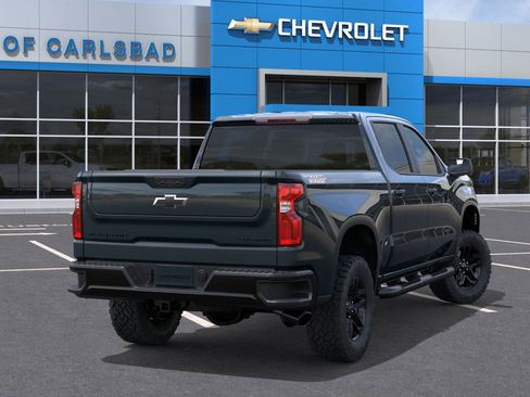 New 2026 Chevrolet Silverado 1500 Custom Trail Boss w/ LPO, Dark Essentials Package image 4