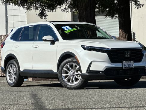 Used 2023 Honda CR-V EX-L image 2