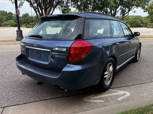 Used 2005 Subaru Legacy 2.5i AWD/4WD image 3