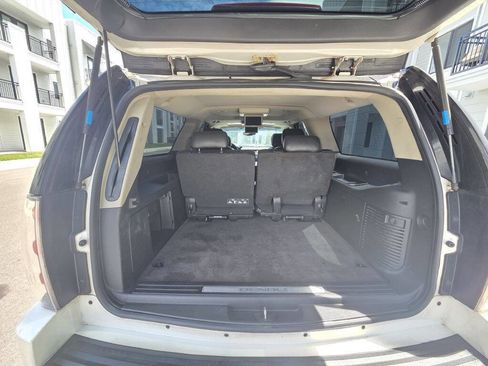 Used 2013 GMC Yukon XL Denali RWD image 40