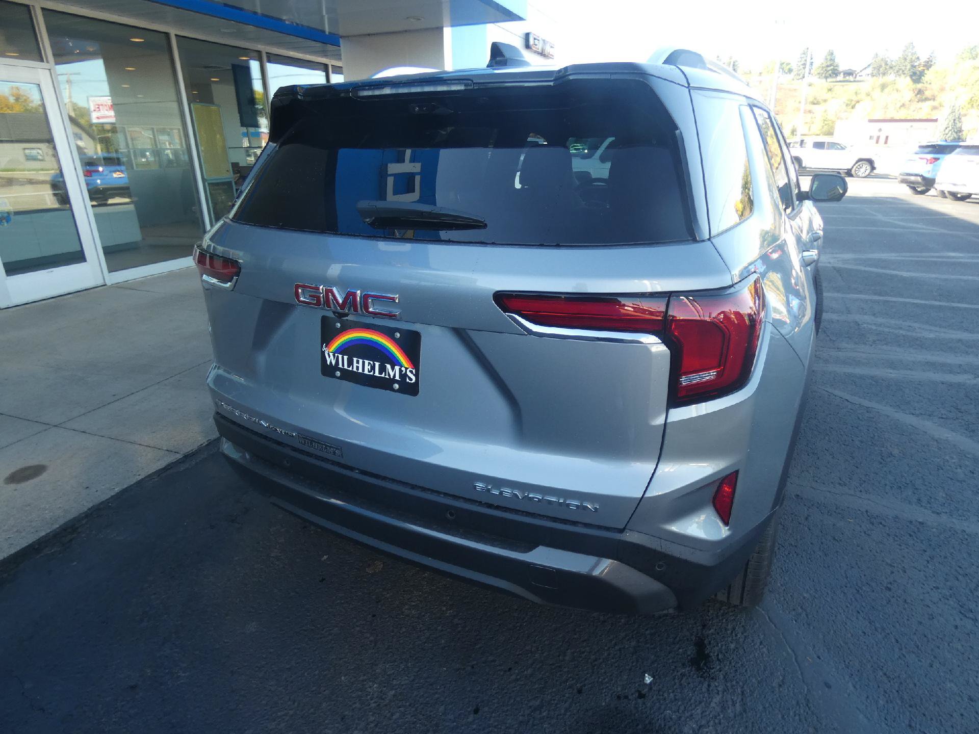 New 2027 GMC Terrain Elevation w/ Elevation Premium Package AWD/4WD image 3