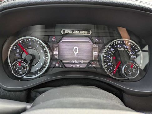 Used 2022 RAM 1500 Laramie w/ Sport Appearance Package AWD/4WD image 27