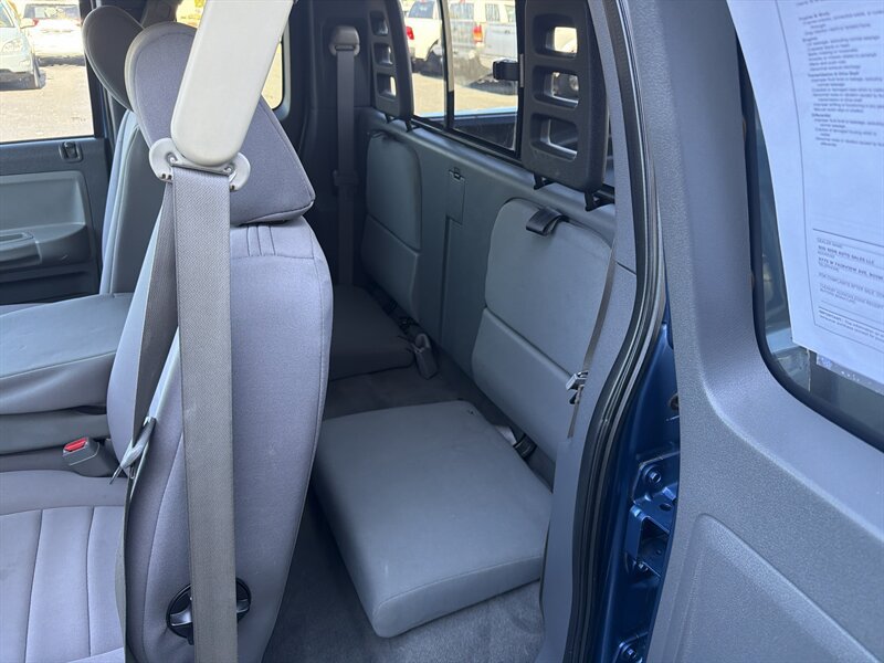 Used 2005 Dodge Dakota SLT RWD image 18