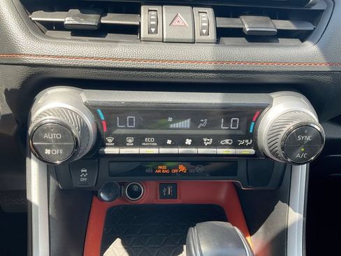 Used 2024 Toyota RAV4 Adventure AWD/4WD image 16