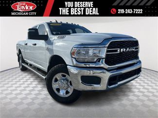 Used 2024 RAM 3500 Tradesman w/ Chrome Appearance Group video 1
