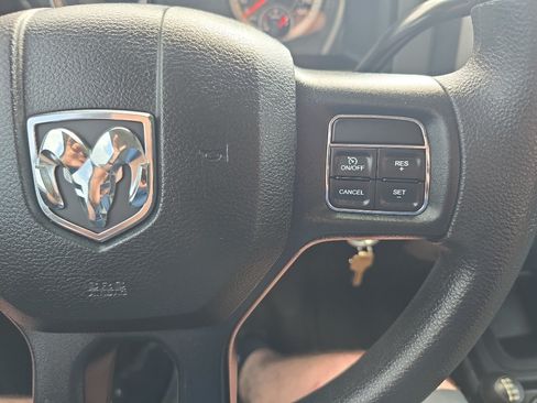 Used 2018 RAM 2500 Tradesman w/ Chrome Appearance Group AWD/4WD image 15