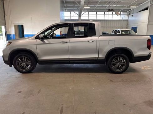 Used 2019 Honda Ridgeline Sport image 6