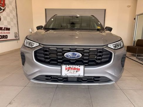 Used 2024 Ford Escape ST-Line AWD/4WD image 2