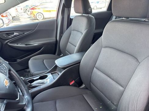 Used 2020 Chevrolet Malibu RS image 12