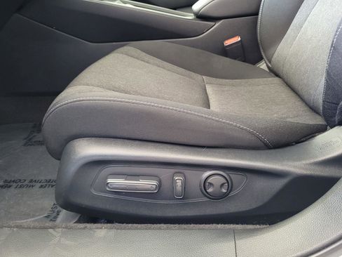 Used 2023 Honda Accord EX image 23