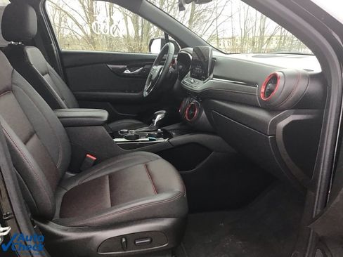 Used 2025 Chevrolet Blazer RS image 23