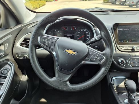 Used 2024 Chevrolet Malibu LT FWD image 26