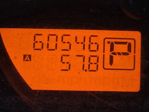 Used 2015 Nissan Frontier SV image 21