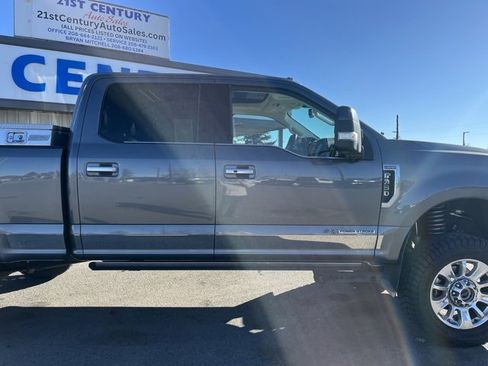Used 2021 Ford F350 Limited image 14