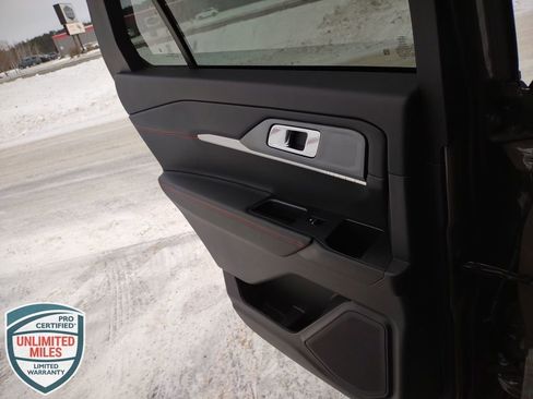 New 2026 Ford Explorer ST-Line image 33